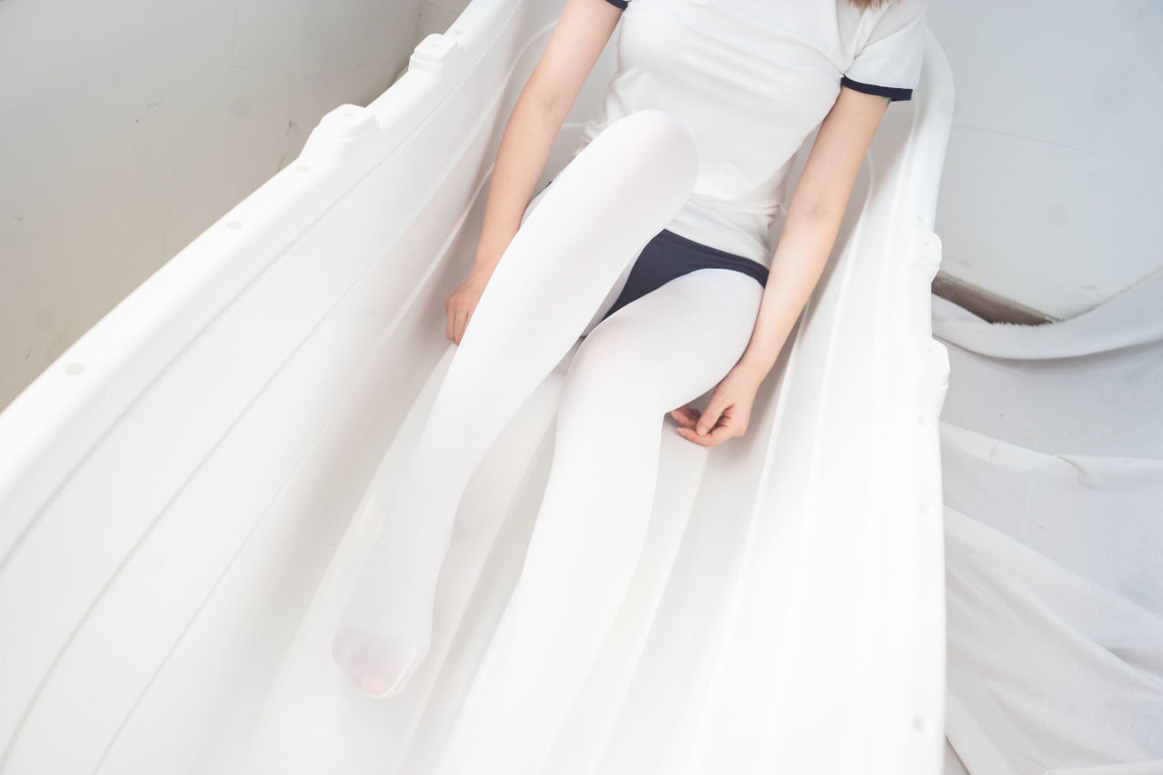 [森萝财团] BETA-031 浴缸白丝 萝莉丝袜写真